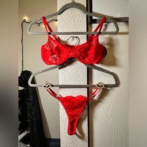 Super sexy 2 piece red lingerie set!